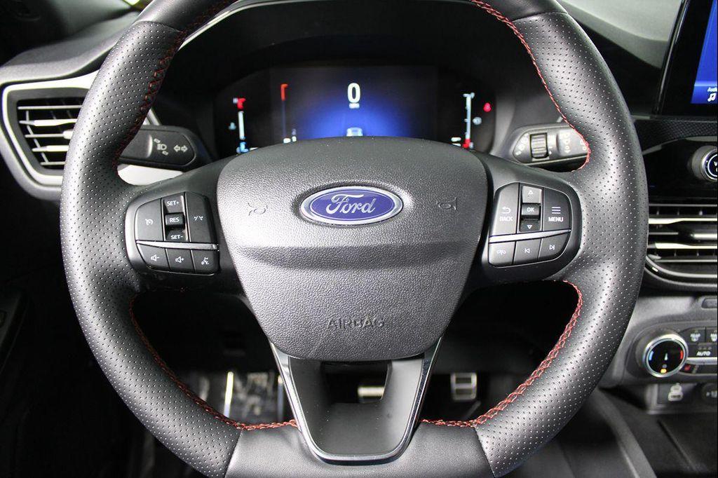 used 2024 Ford Escape car, priced at $20,976