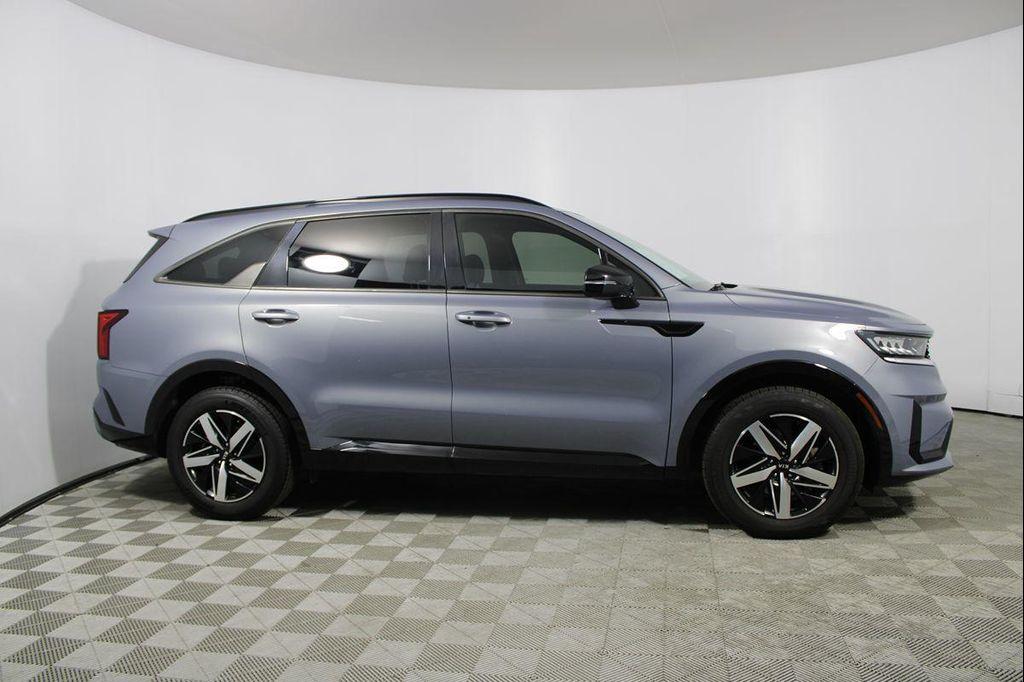 used 2021 Kia Sorento car, priced at $19,808