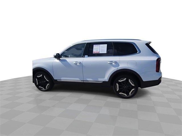 used 2023 Kia Telluride car, priced at $25,993