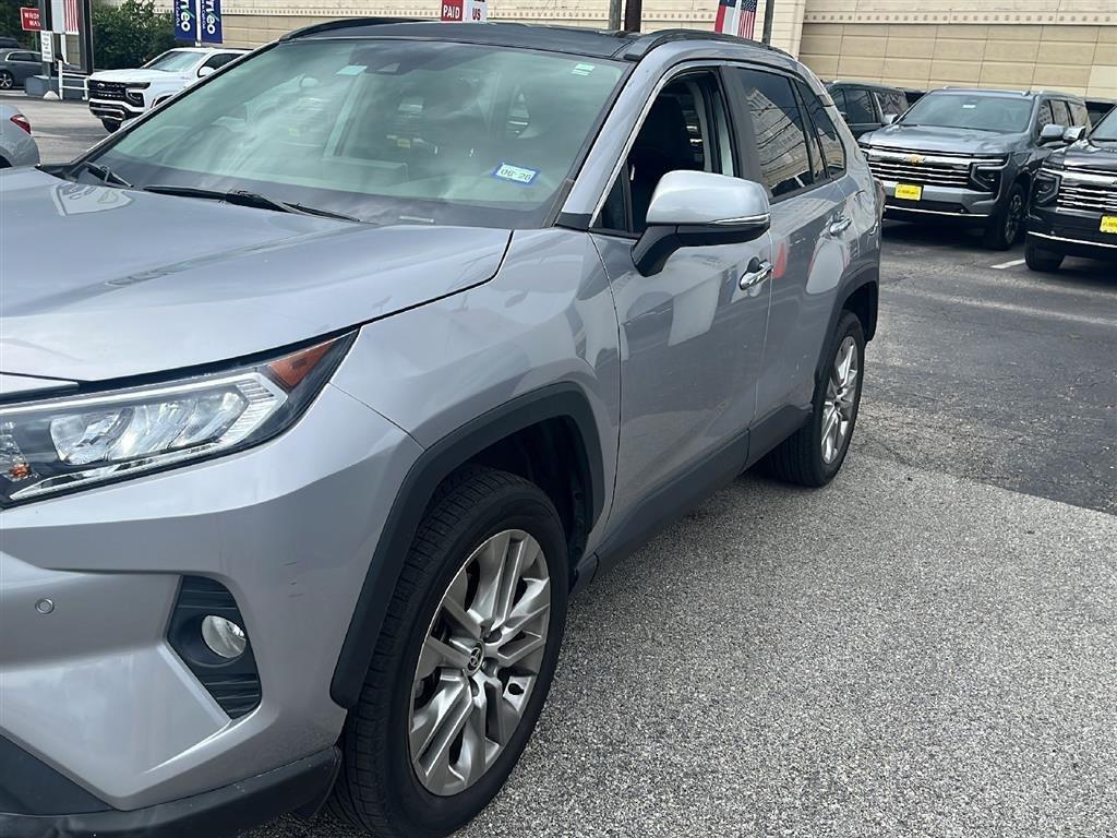 used 2020 Toyota RAV4 car, priced at $31,991