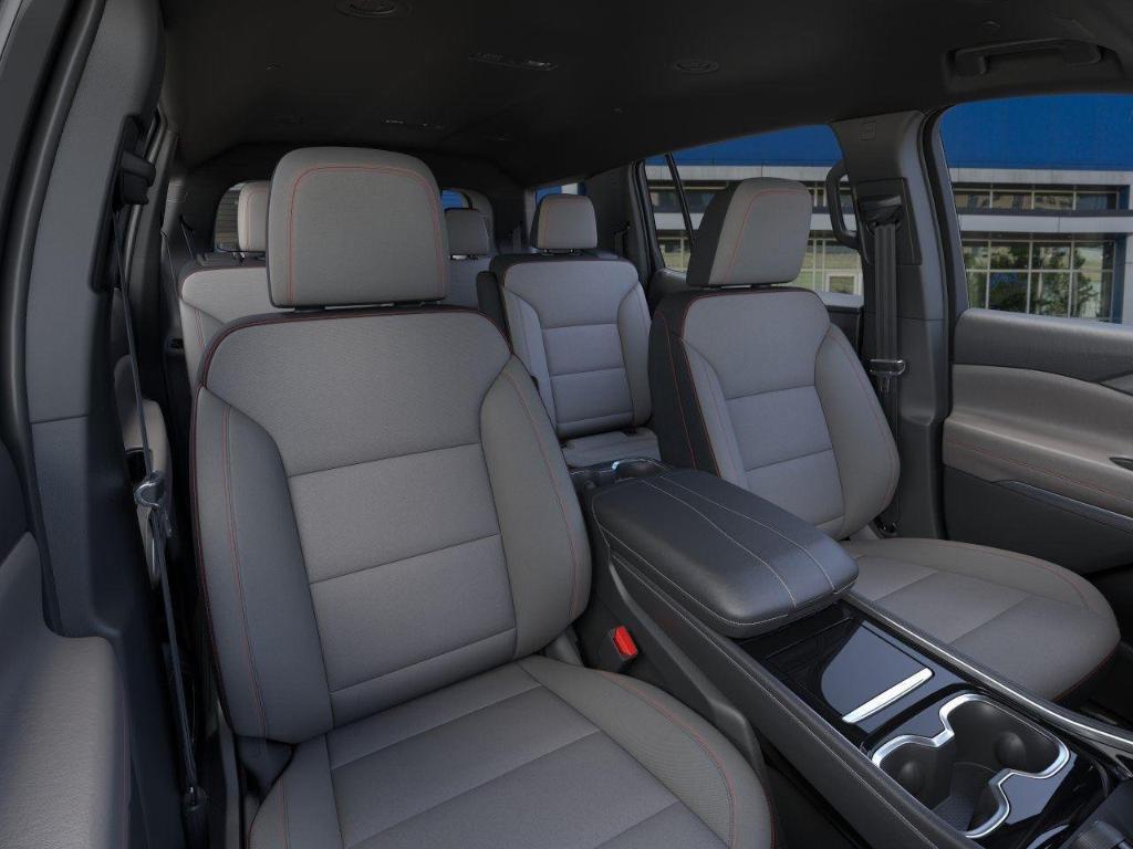 new 2026 Chevrolet Traverse car, priced at $37,270
