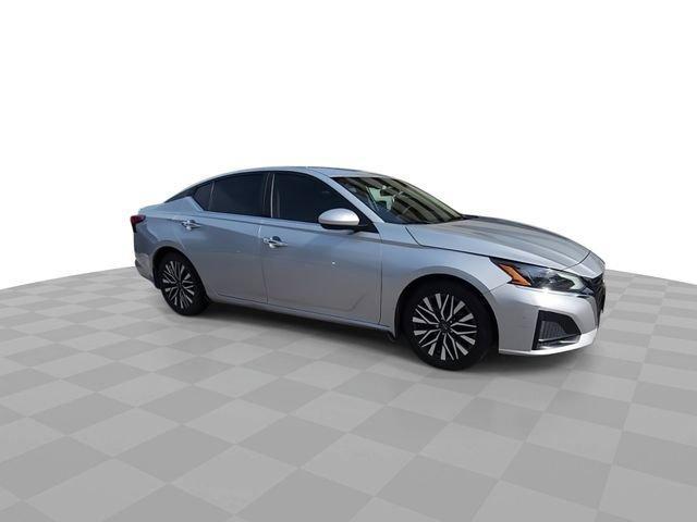 used 2023 Nissan Altima car, priced at $18,994