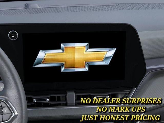 new 2026 Chevrolet Equinox car, priced at $30,015