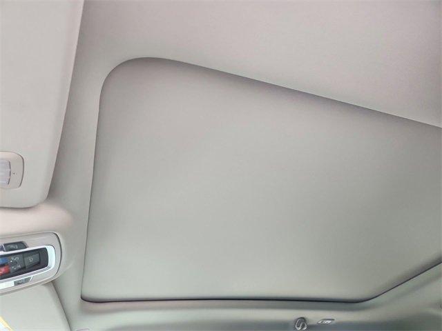 used 2022 Ram 1500 car, priced at $35,592