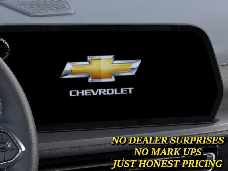 new 2026 Chevrolet Traverse car, priced at $40,245