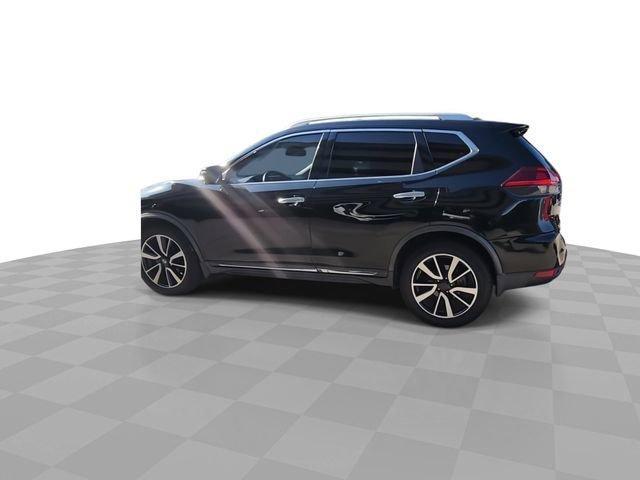 used 2018 Nissan Rogue car, priced at $16,392
