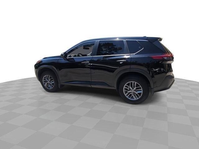 used 2021 Nissan Rogue car, priced at $14,291
