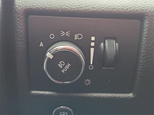 used 2017 Jeep Grand Cherokee car, priced at $13,493