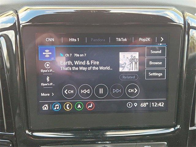 used 2023 Chevrolet Traverse car, priced at $33,594