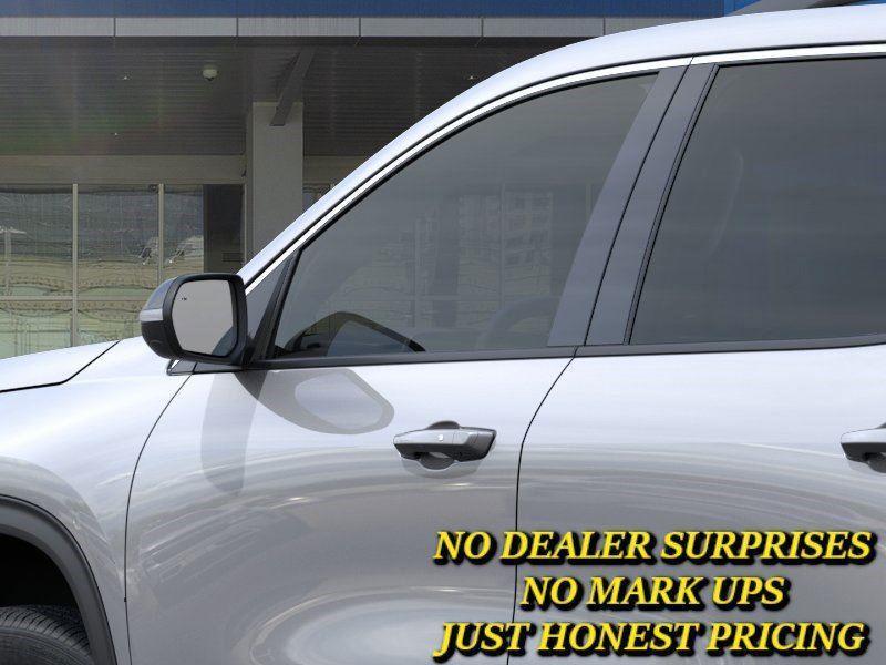 new 2026 Chevrolet Traverse car, priced at $40,245