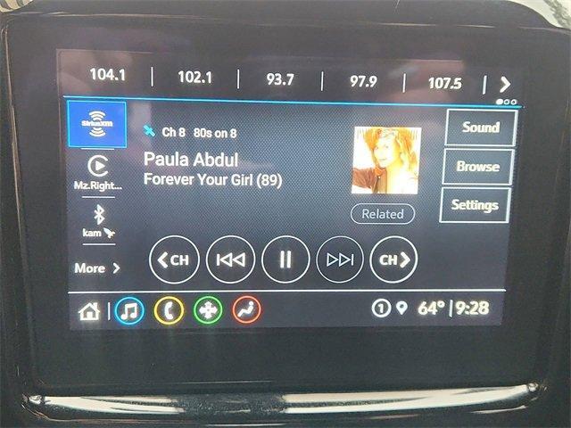 used 2023 Chevrolet Traverse car, priced at $25,392