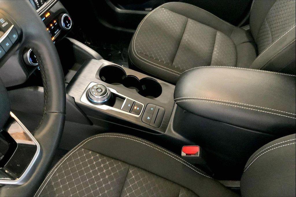 used 2023 Ford Escape car, priced at $21,161