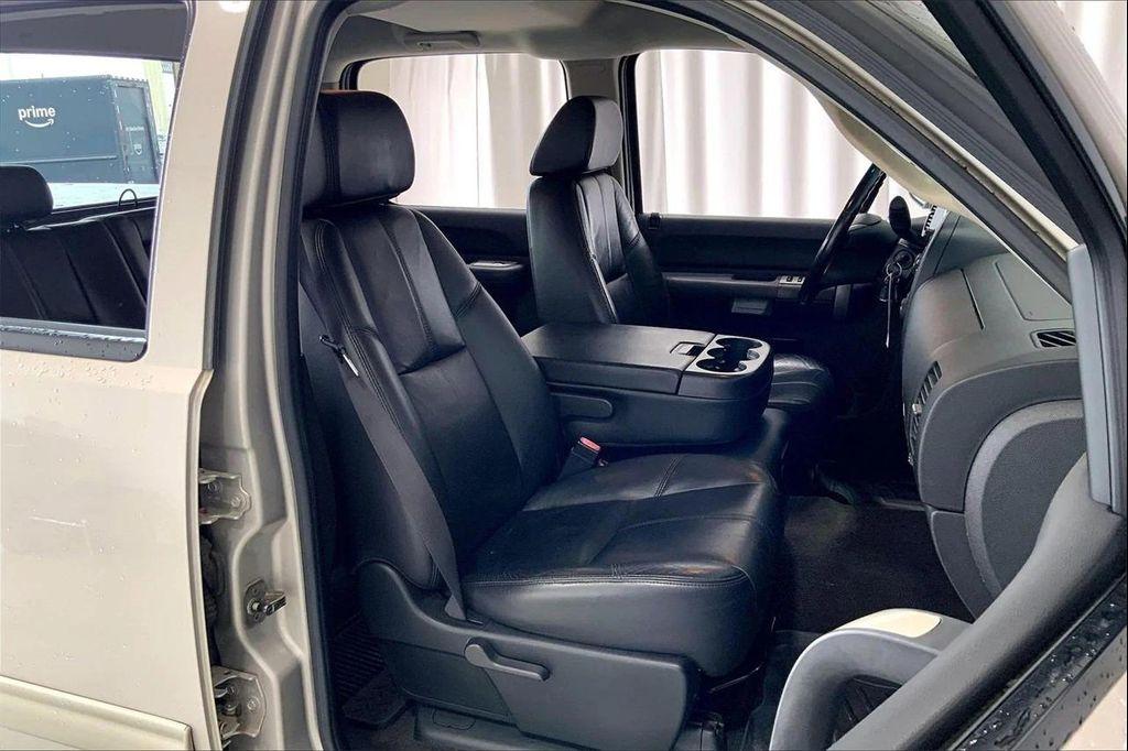 used 2009 Chevrolet Silverado 2500 car, priced at $14,369