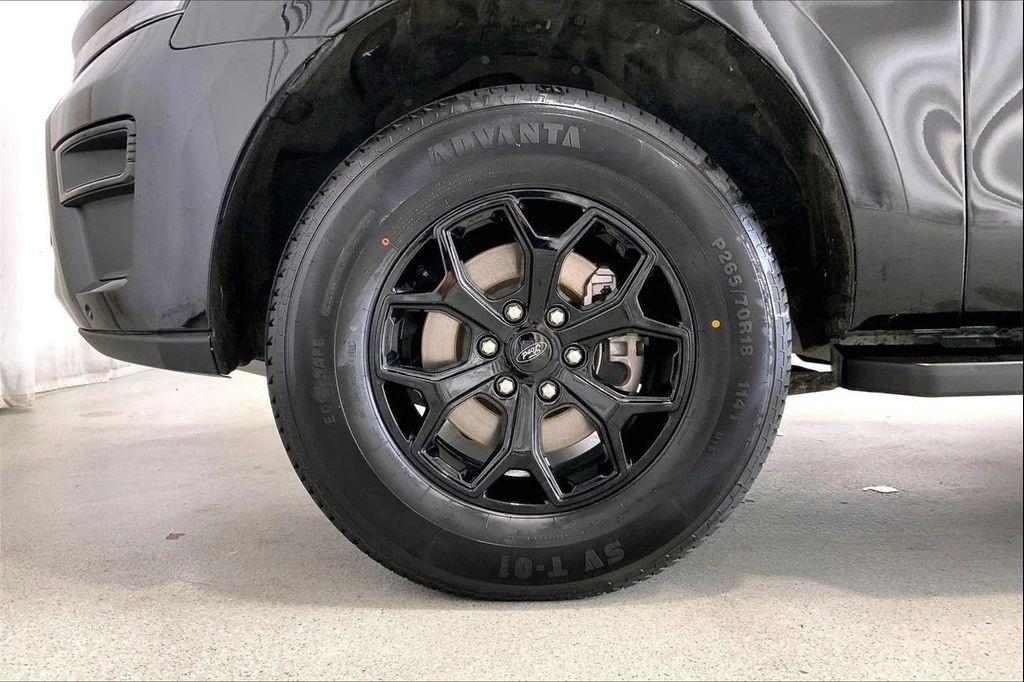 used 2023 Ford Expedition car, priced at $46,892