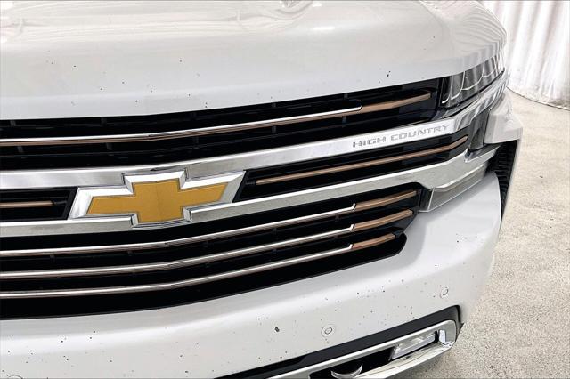 2022 Iridescent Pearl Tricoat Chevrolet Silverado 1500