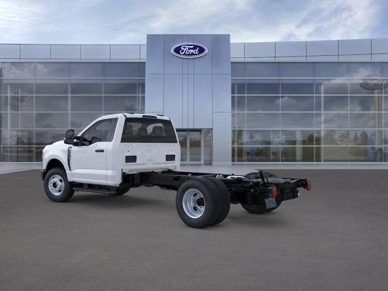 new 2025 Ford F-350 car, priced at $57,079