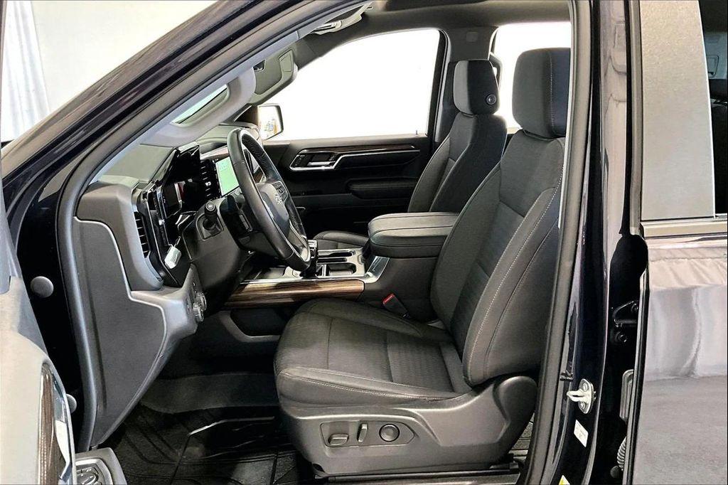 used 2023 Chevrolet Silverado 1500 car, priced at $36,492