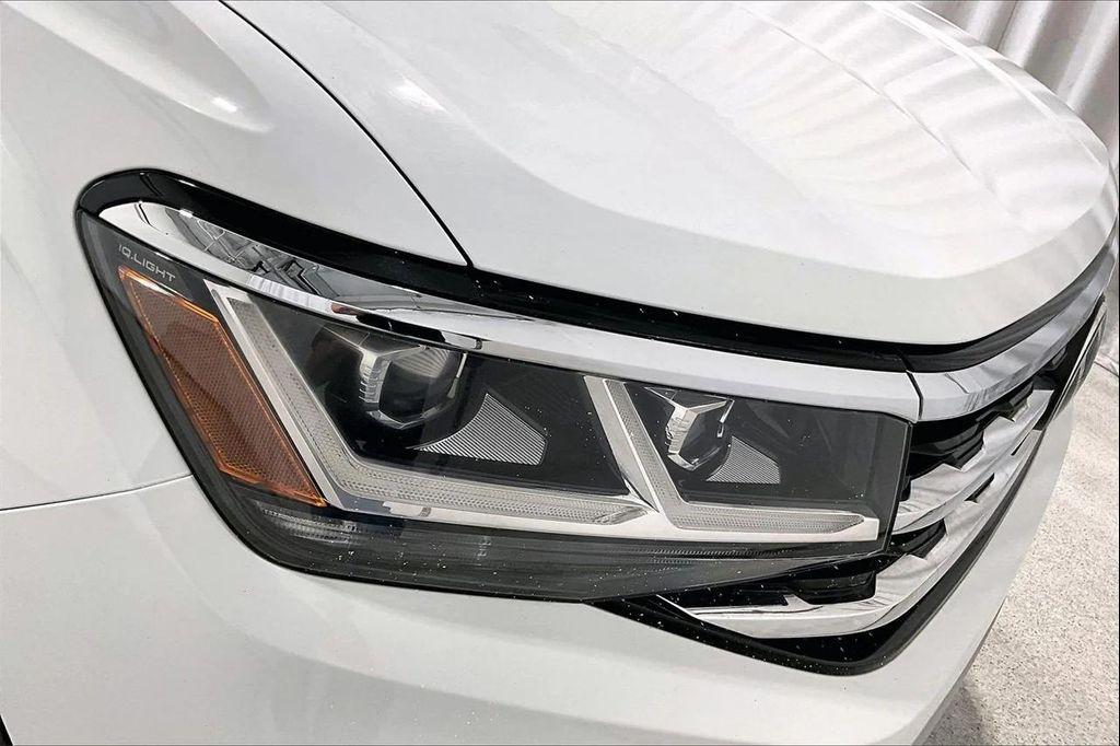 used 2021 Volkswagen Atlas car, priced at $16,171