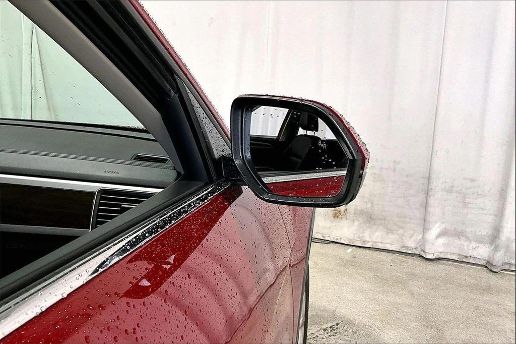 used 2018 Volkswagen Atlas car, priced at $13,591