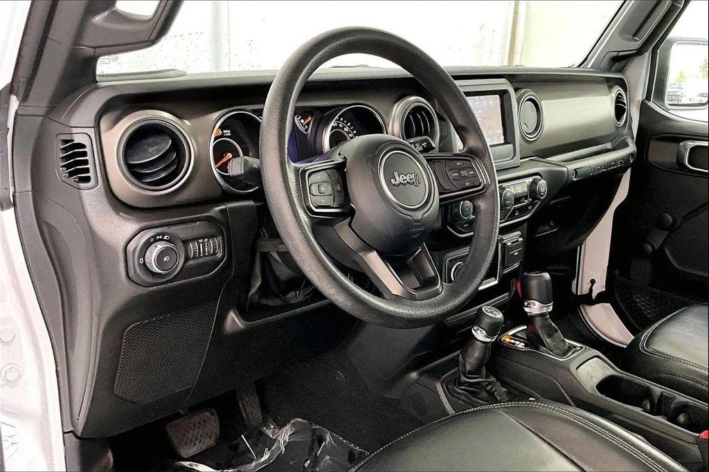 used 2022 Jeep Wrangler Unlimited car, priced at $23,995