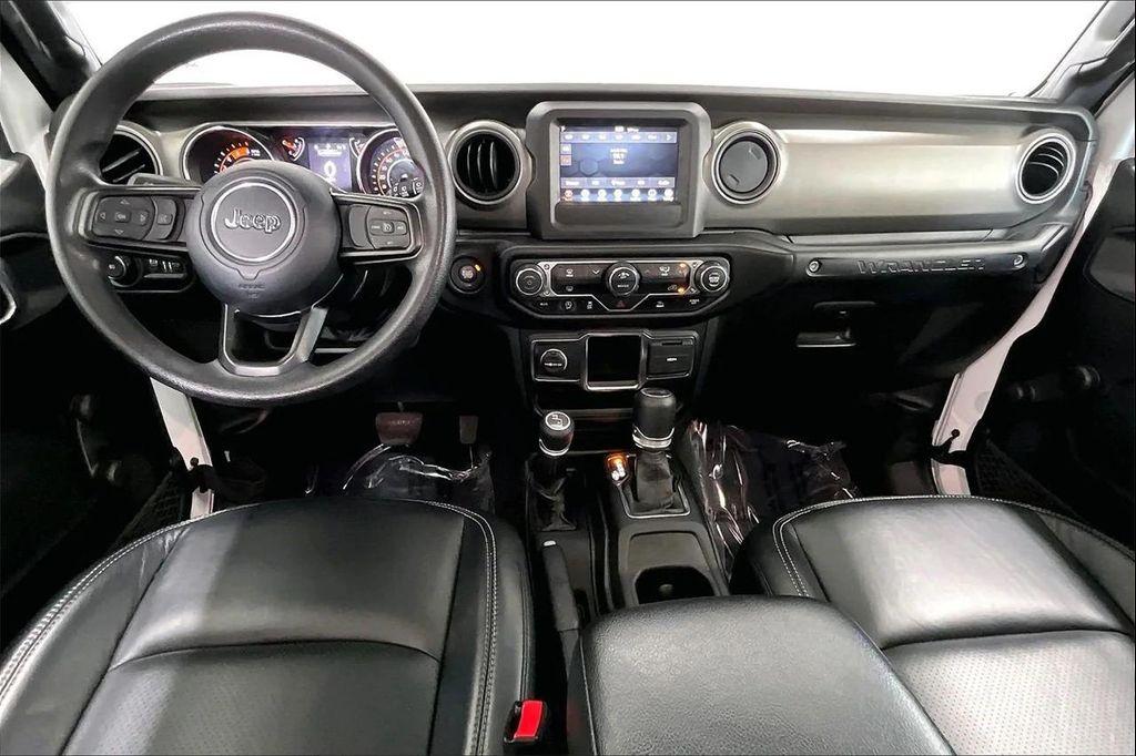 used 2022 Jeep Wrangler Unlimited car, priced at $23,995