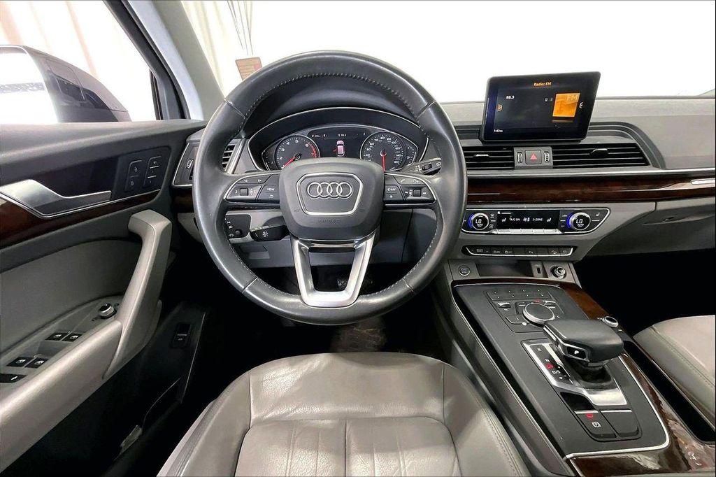 used 2020 Audi Q5 car, priced at $19,492