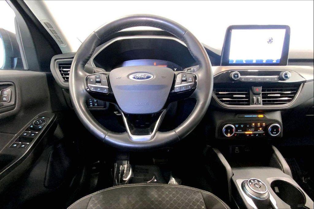 used 2024 Ford Escape car, priced at $19,991
