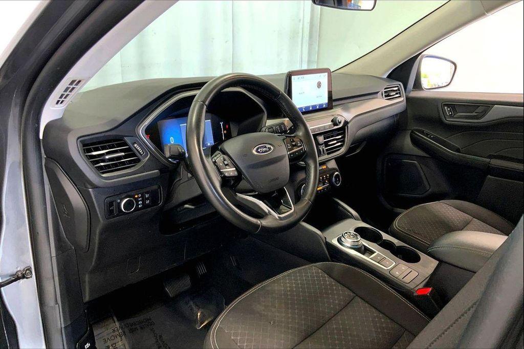 used 2024 Ford Escape car, priced at $19,991