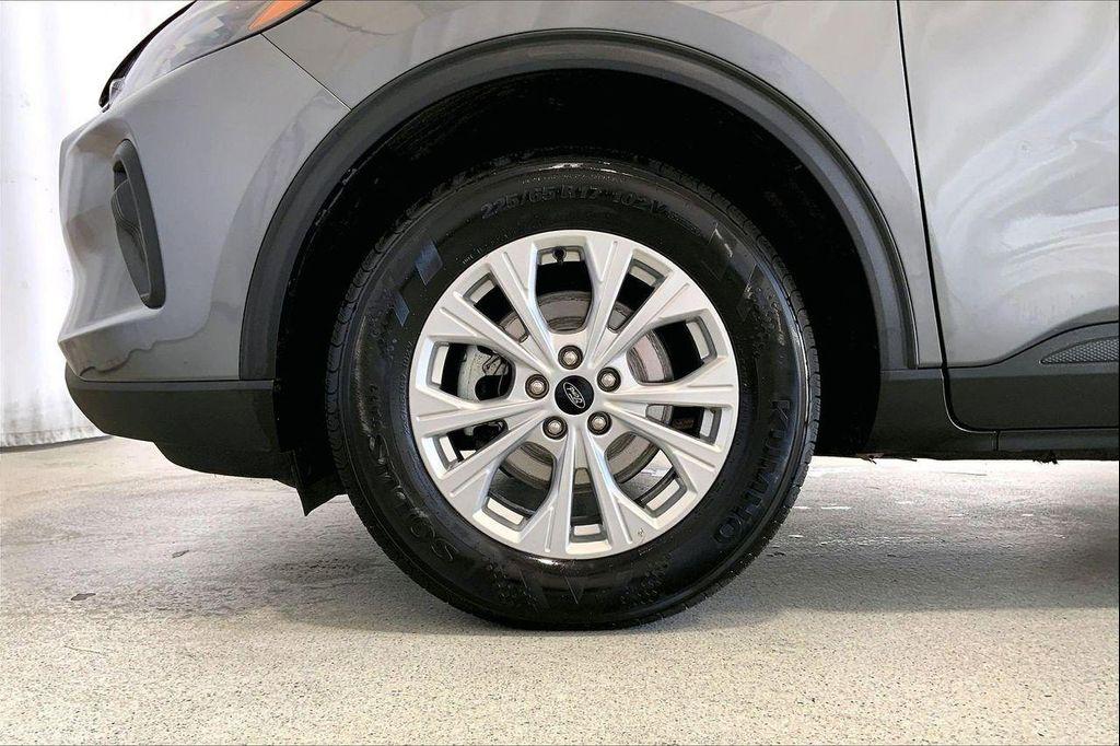 used 2024 Ford Escape car, priced at $19,991