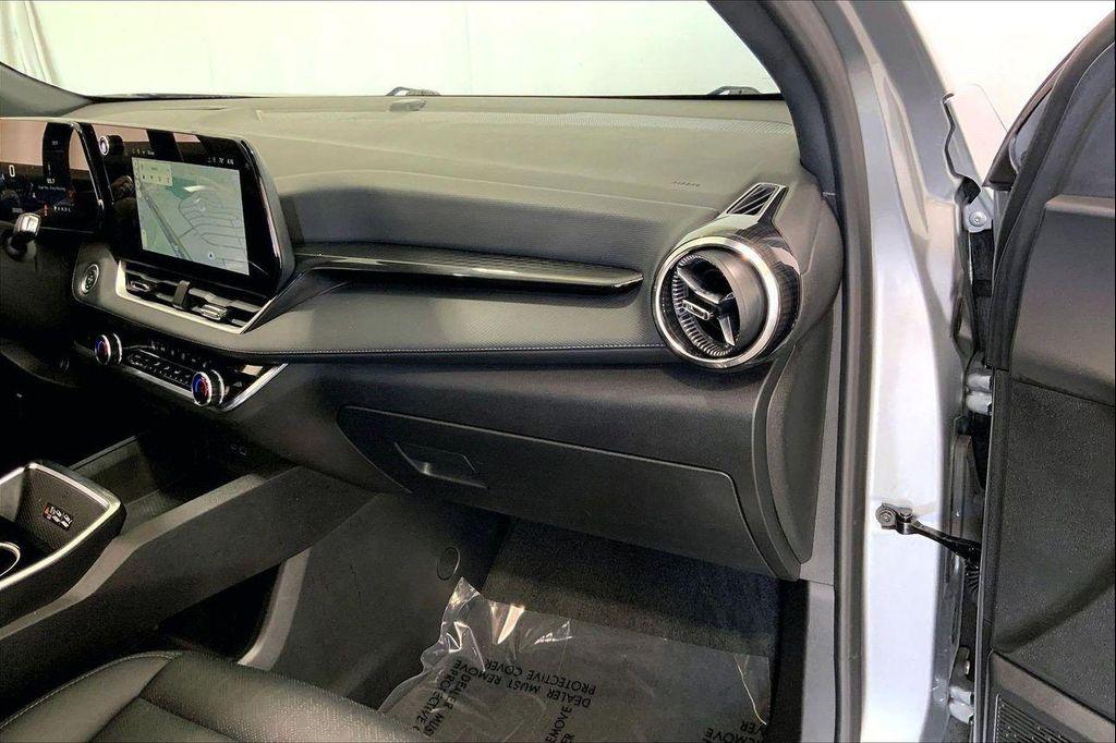 used 2025 Chevrolet Equinox car, priced at $22,991