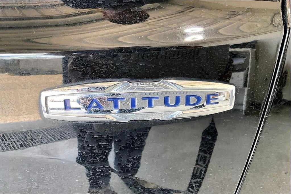 used 2020 Jeep Renegade car, priced at $15,991