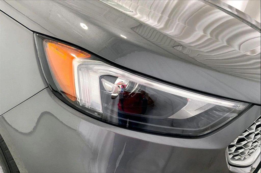 used 2023 Ford Edge car, priced at $22,136