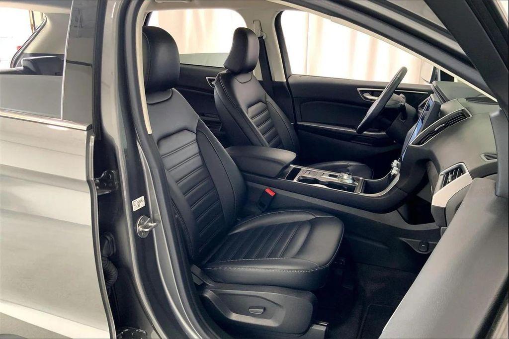 used 2023 Ford Edge car, priced at $22,136