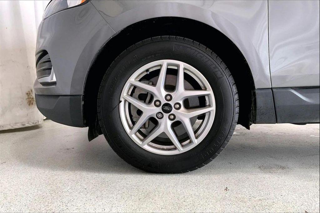 used 2023 Ford Edge car, priced at $22,136