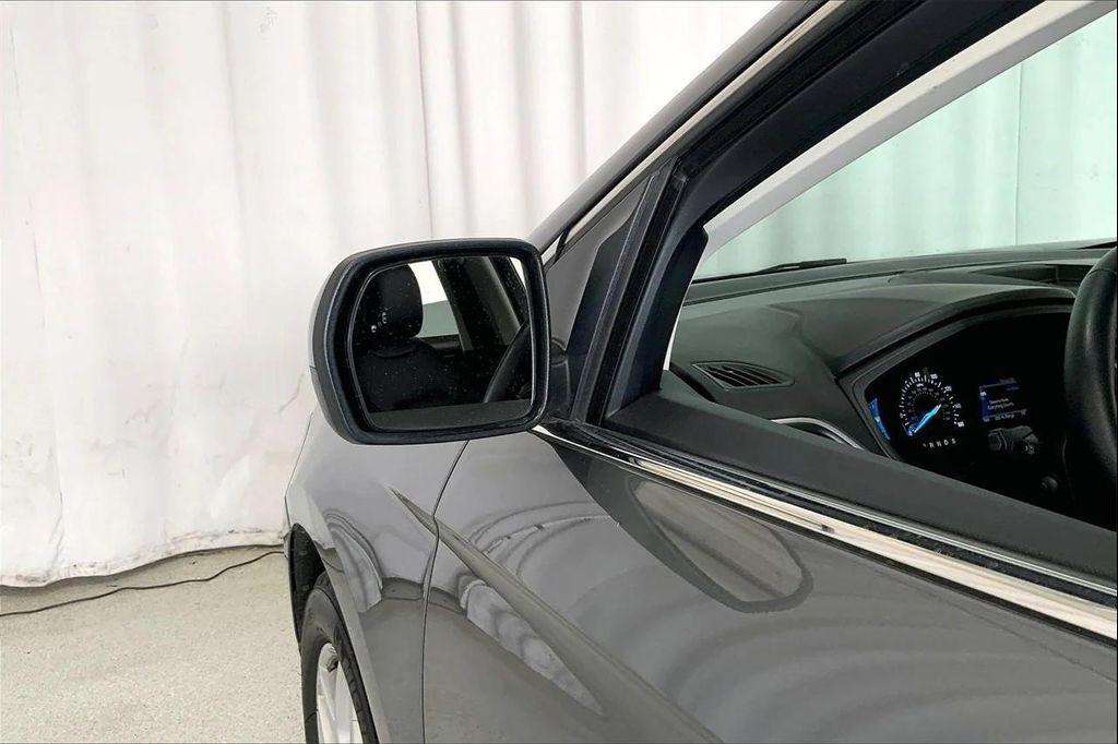 used 2023 Ford Edge car, priced at $22,136