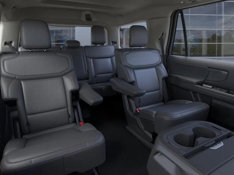 new 2025 Ford Expedition car, priced at $61,084