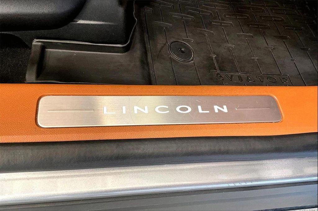 used 2023 Lincoln Aviator car, priced at $52,594