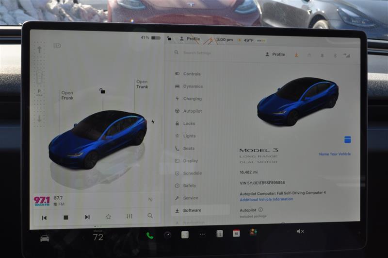 used 2025 Tesla Model 3 car, priced at $39,995