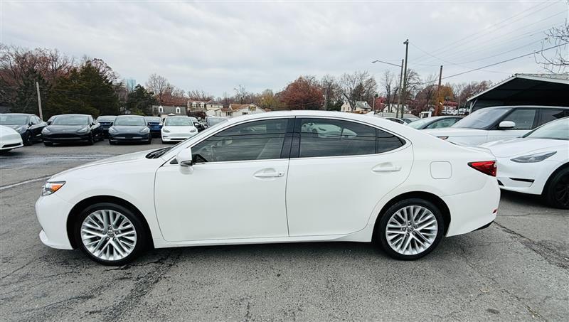 used 2013 Lexus ES 350 car, priced at $17,995