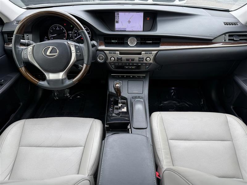 used 2013 Lexus ES 350 car, priced at $17,995