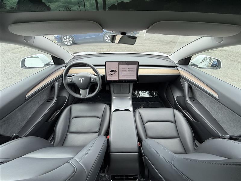 used 2022 Tesla Model 3 car, priced at $30,995