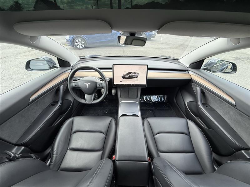 used 2022 Tesla Model 3 car, priced at $28,995
