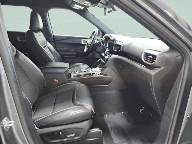 used 2024 Ford Explorer car, priced at $39,993