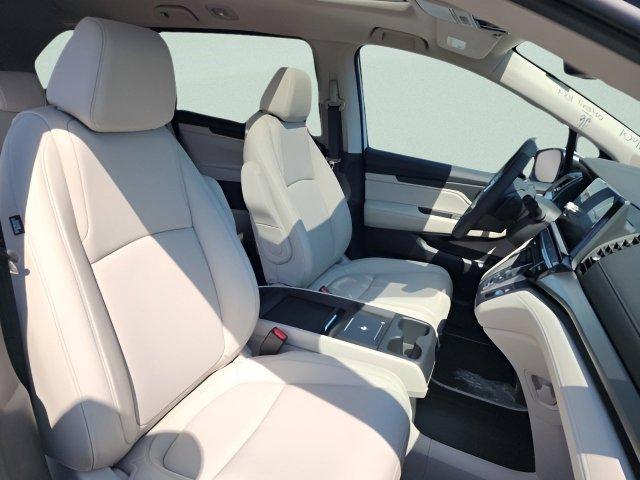 new 2026 Honda Odyssey car, priced at $43,847
