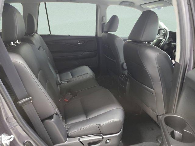 used 2021 Honda Pilot car, priced at $19,323