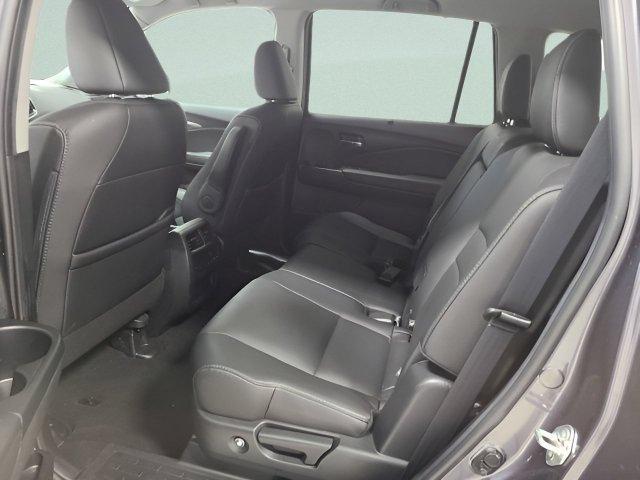 used 2021 Honda Pilot car, priced at $19,323