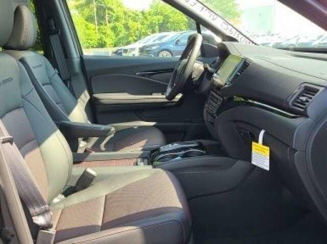 used 2023 Honda Ridgeline car, priced at $34,989