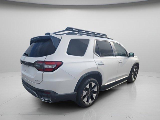 new 2026 Honda Pilot car, priced at $55,663
