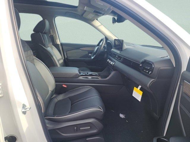 new 2026 Honda Pilot car, priced at $55,663