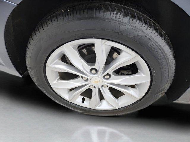 used 2022 Chevrolet Malibu car, priced at $14,988